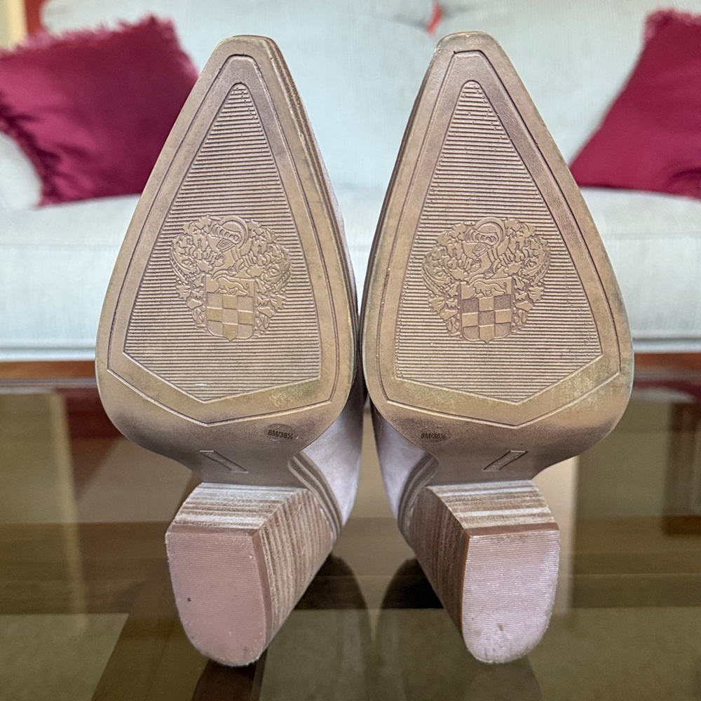 Vince Camuto GINSEL Bootie Light Tan/Taupe Suede Leather Size 8M/38.5 - Picture 13 of 17